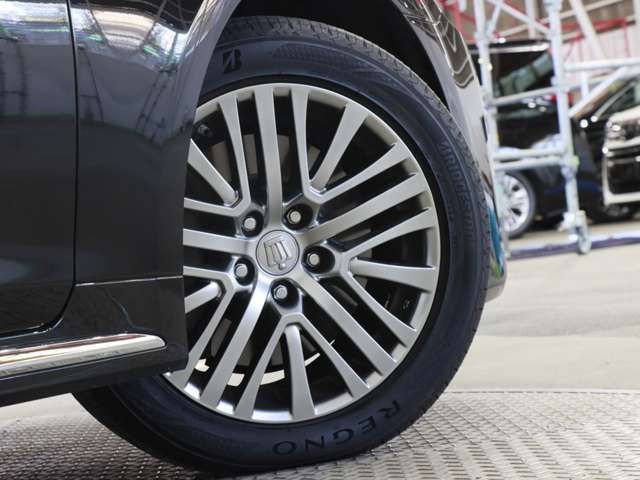 TOYOTA CROWN MAJESTA HYBRID 2016