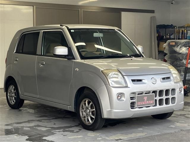 NISSAN PINO 2009