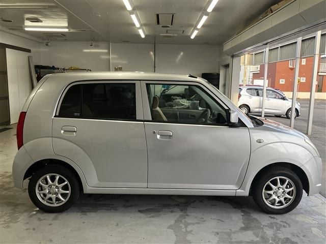 NISSAN PINO 2009