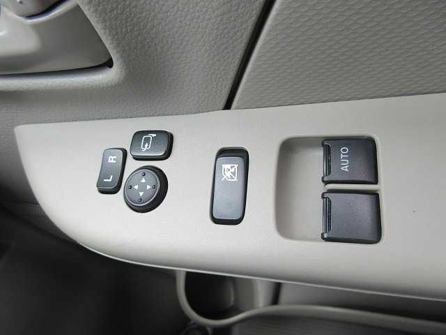 NISSAN NV100 CLIPPER 2023