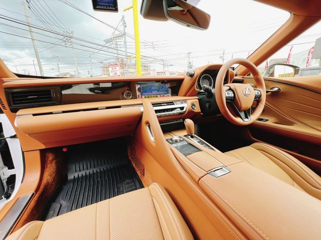 TOYOTA LEXUS LC500 Convertible 2023