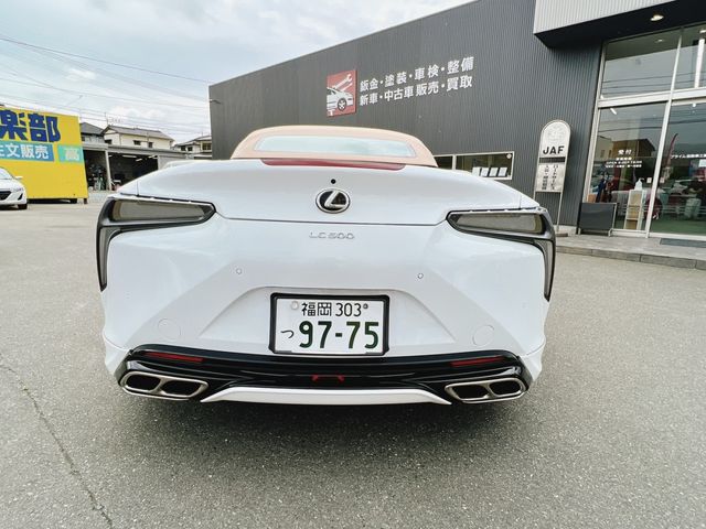 TOYOTA LEXUS LC500 Convertible 2023