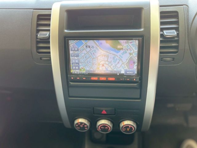 NISSAN X-TRAIL 2WD 2011