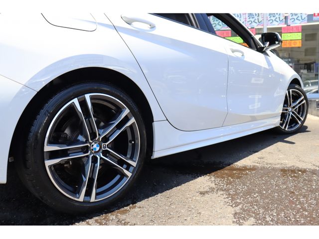 BMW BMW 1series 2020