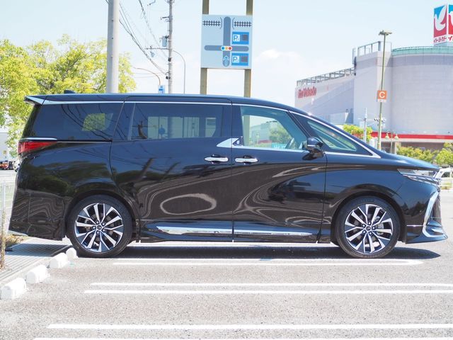 TOYOTA ALPHARD 2024