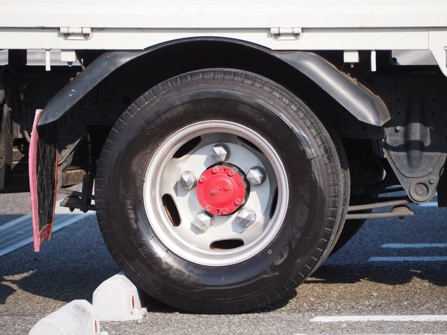 MITSUBISHI CANTER 2016