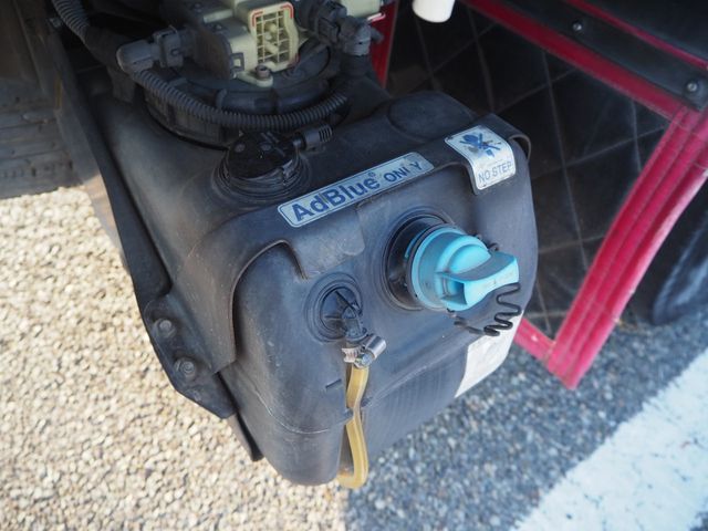 MITSUBISHI CANTER 2016