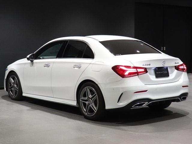 MERCEDES BENZ MERCEDES BENZ A class sedan 2019