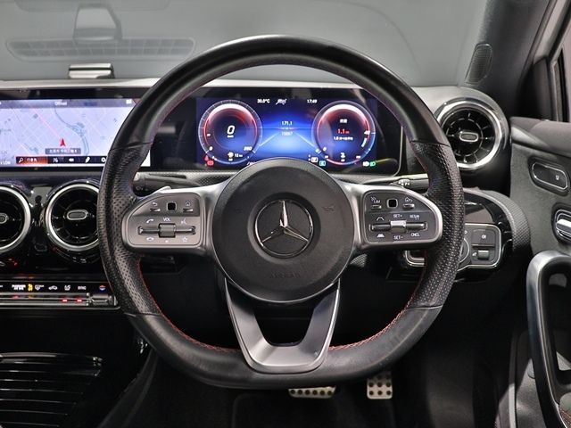 MERCEDES BENZ MERCEDES BENZ A class sedan 2019