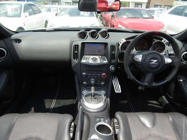 NISSAN FAIRLADY Z roadstar 2012