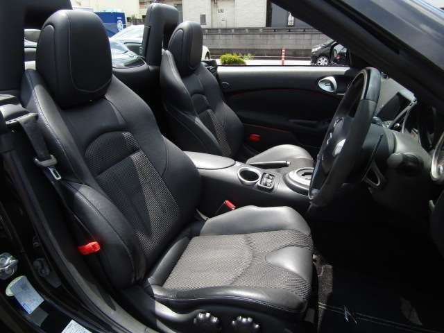 NISSAN FAIRLADY Z roadstar 2012