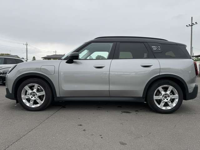 BMW MINI COUNTRYMAN 2024