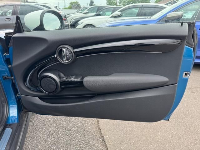 BMW MINI COOPER 2022