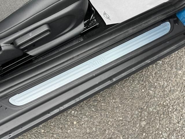 BMW MINI COOPER 2022