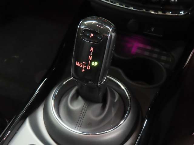 BMW MINI COOPER D CLUBMAN 2022