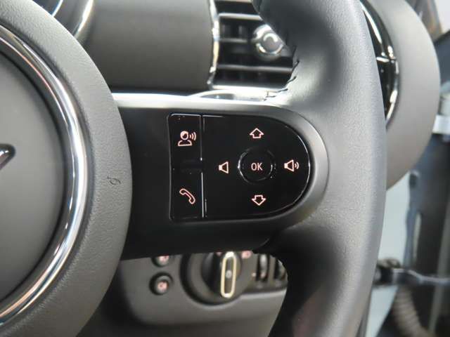 BMW MINI COOPER D CLUBMAN 2022