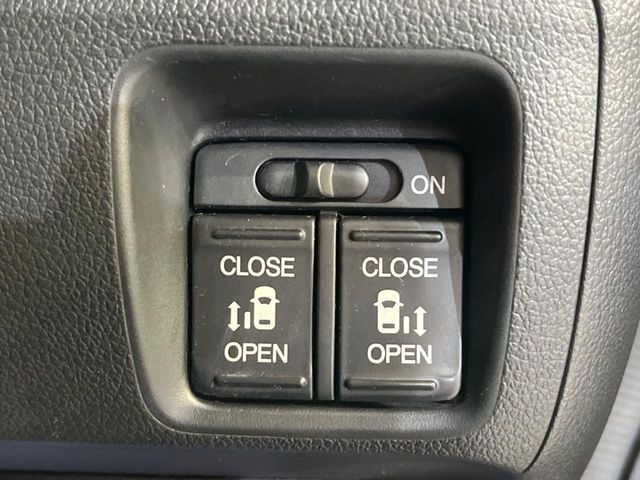 HONDA N BOX CUSTOM 2013