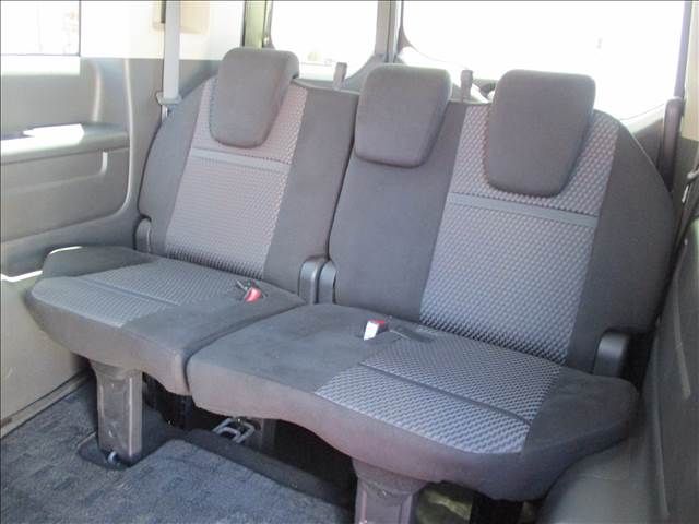 HONDA STEPWAGON SPADA 2016