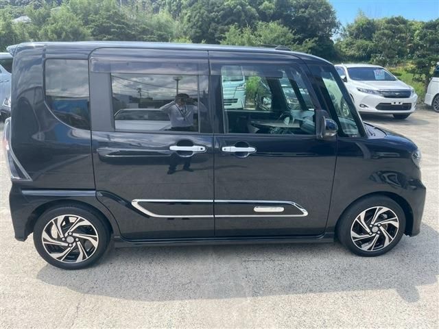 DAIHATSU TANTO CUSTOM 2021