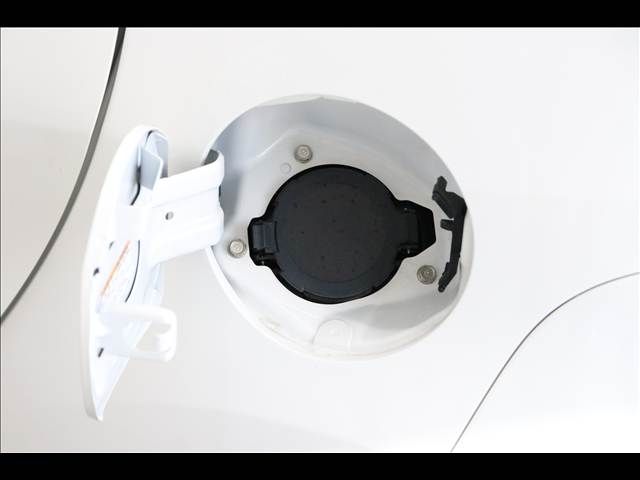 MITSUBISHI i-MiEV 2015