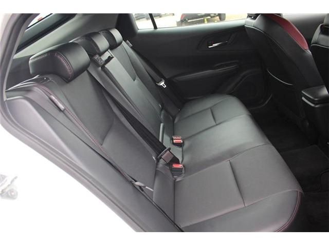 TOYOTA PRIUS PHV 2023