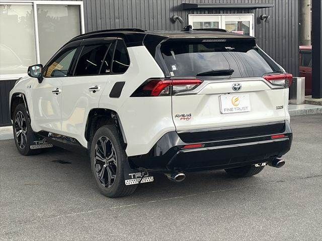 TOYOTA RAV4 PHV 2020