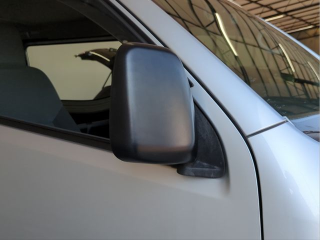 NISSAN NV350 CARAVAN 2019