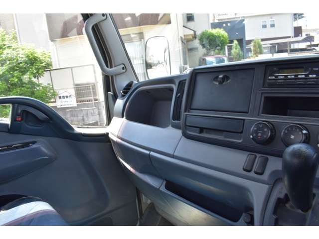 MITSUBISHI CANTER 2012