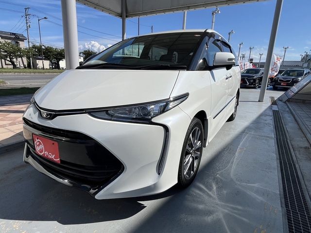 TOYOTA ESTIMA  4WD 2018