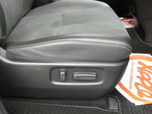 TOYOTA ESTIMA  4WD 2018