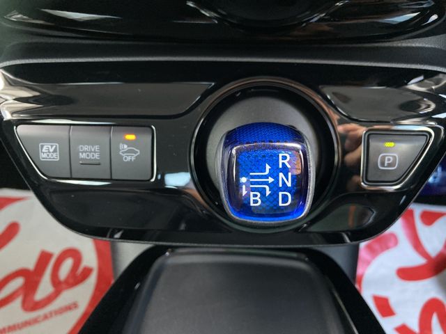 TOYOTA PRIUS 4WD 2019