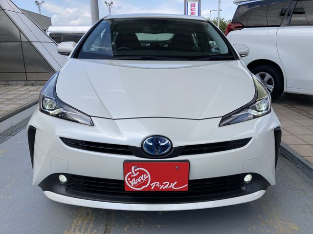 TOYOTA PRIUS 4WD 2019