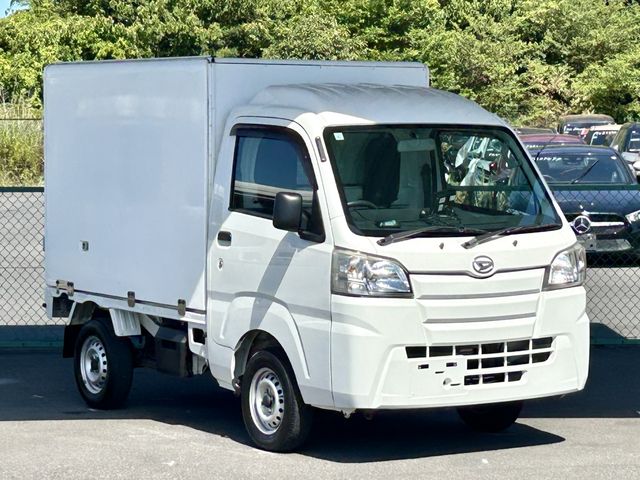 DAIHATSU HIJET truck 2016