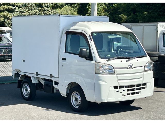 DAIHATSU HIJET truck 2016
