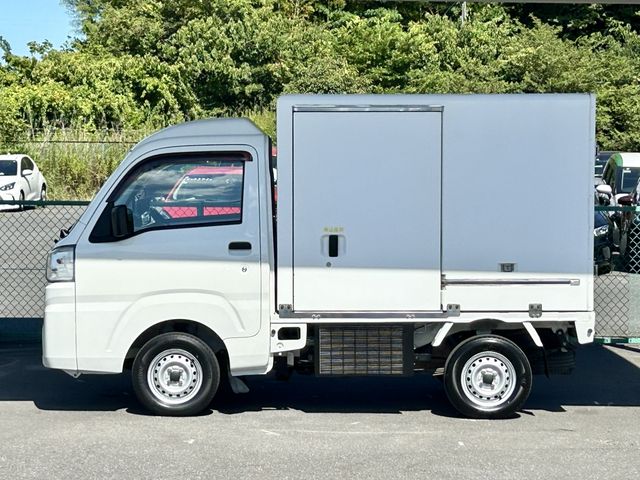 DAIHATSU HIJET truck 2016