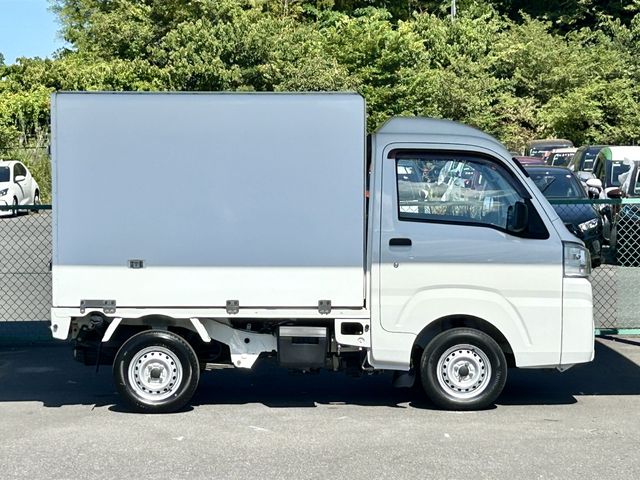DAIHATSU HIJET truck 2016