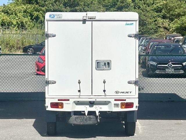 DAIHATSU HIJET truck 2016