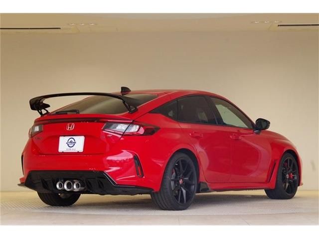 HONDA CIVIC hatchback 2025
