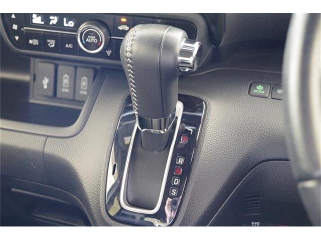 HONDA N BOX CUSTOM 2019