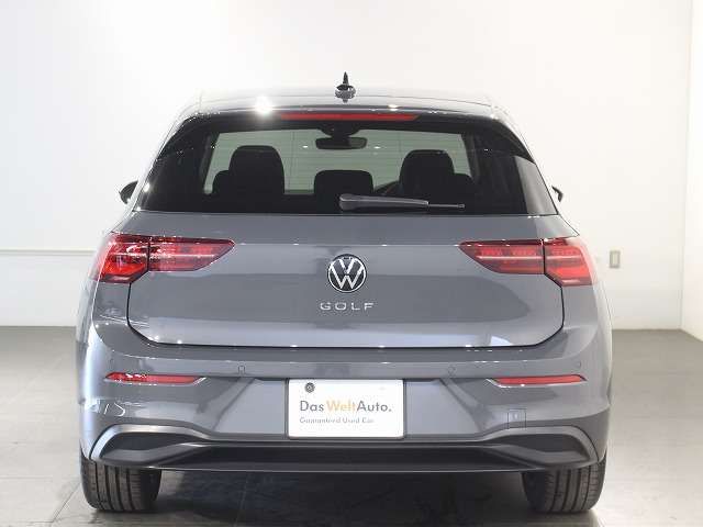 VOLKSWAGEN VOLKSWAGEN GOLF 2024