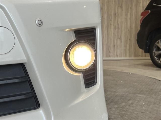 TOYOTA VELLFIRE  HYBRID 4WD 2013