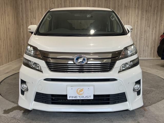 TOYOTA VELLFIRE  HYBRID 4WD 2013