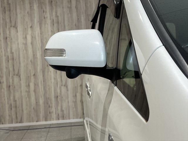 TOYOTA VELLFIRE  HYBRID 4WD 2013