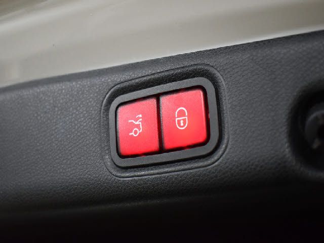 MERCEDES BENZ MERCEDES BENZ E class sedan 2021