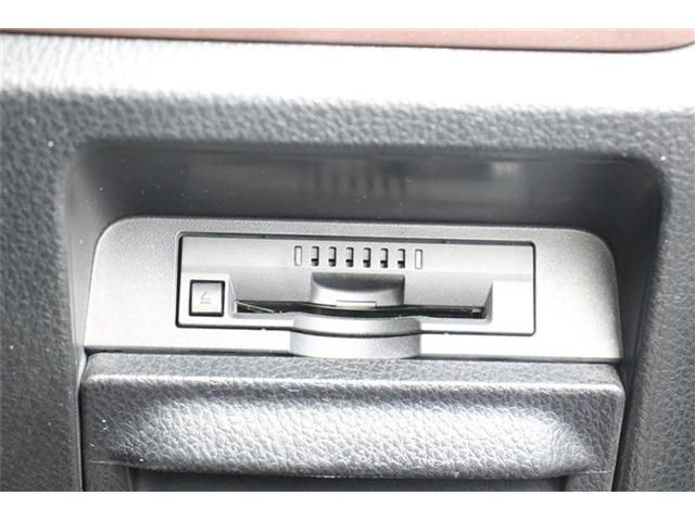 TOYOTA ESQUIRE HYBRID 2017