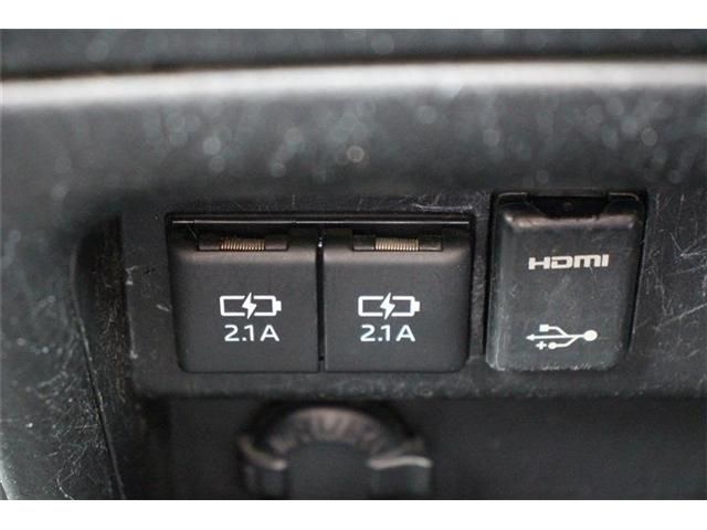 TOYOTA ESQUIRE HYBRID 2017