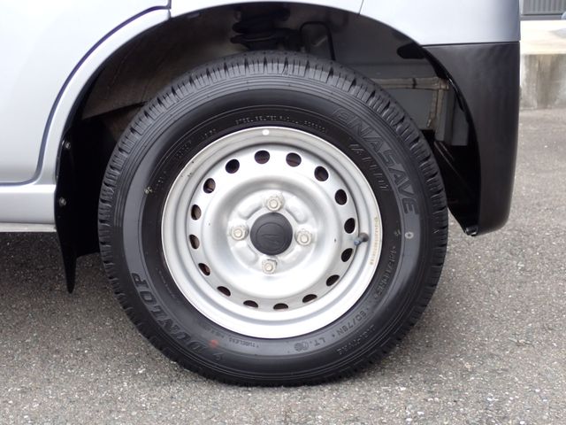 DAIHATSU HIJET CARGO 2019