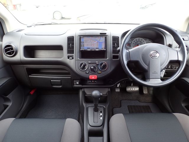 NISSAN NV150 AD 2WD 2020