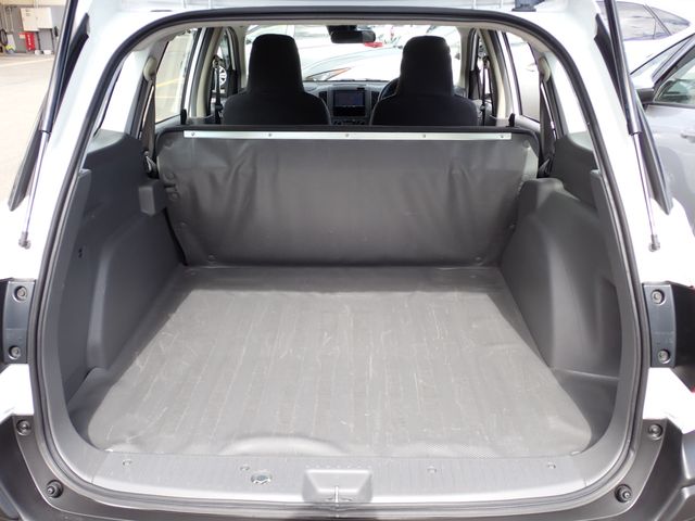 NISSAN NV150 AD 2WD 2020