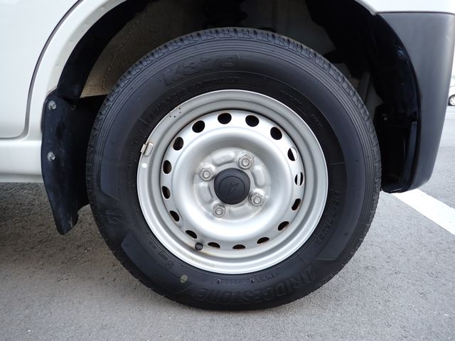 DAIHATSU HIJET CARGO 2019